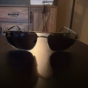 Maui Jim Men’s Kahuna Sunglasses with Dark Lenses